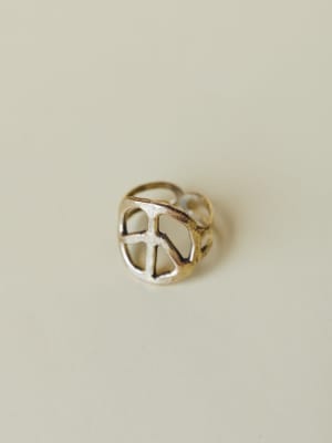 Skye Peace Ring: undefined