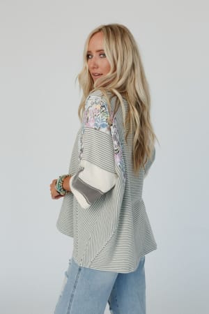 britt-patchwork-floral-print-top-mint/Mint