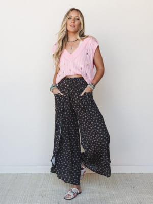 Wandering Embers 2 Piece Bundle: undefined