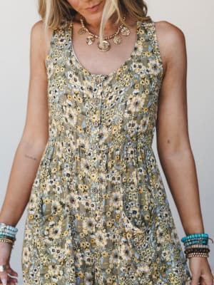 Golden Daisy Coast 2 Piece Bundle: undefined