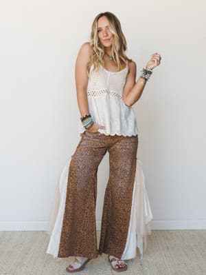 Wild Knit Spring 2 Piece Bundle: undefined