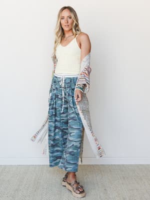 Floral Nomad 4 Piece Bundle: undefined