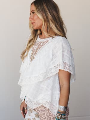 Peachy Meadow 2 Piece Bundle - Off White