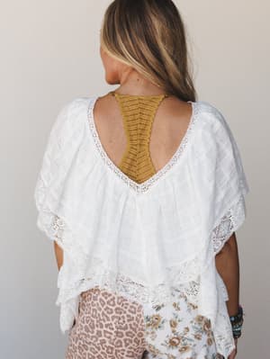 Peachy Meadow 2 Piece Bundle - Off White