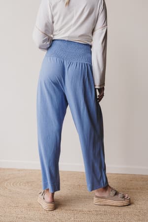 solana-solid-wide-leg-pants-blue/Blue