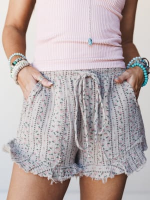 The Nest Sandra Ruffle Short: undefined