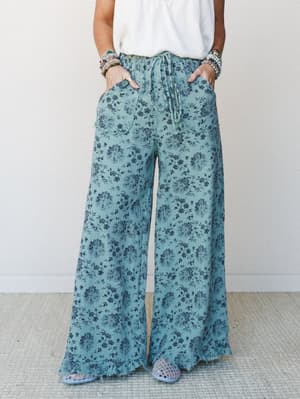 The Nest Sandra Wide Leg Ruffle Pant - Turquoise XL / Turquoise