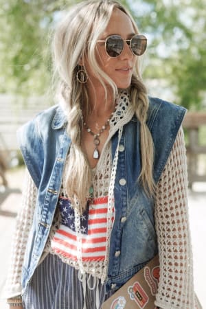 Urban Bound Wide Shoulder Vest: undefined