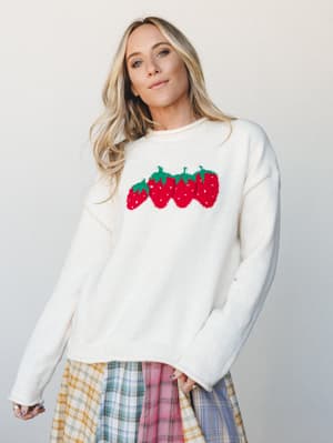 Strawberry Cloud Sweater: strawberry-cloud-sweater-cream/Cream