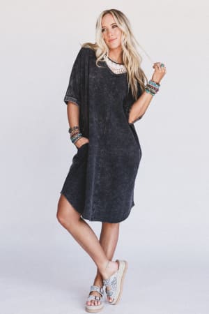 stormy-skies-tee-dress-black/Black