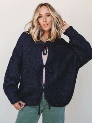 Ray Of Sunshine Sweater: ray-of-sunshine-sweater-navy/Navy