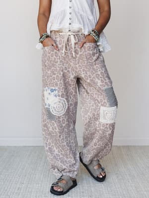 Wild Ways Pants - Leopard Multi S / Leopard Multi
