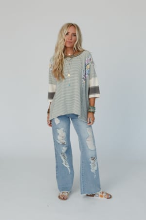 britt-patchwork-floral-print-top-mint/Mint