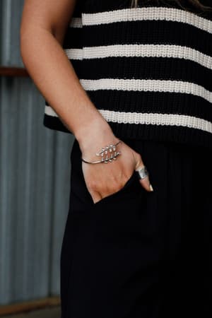 asteria-leaf-cuff-silver/Silver