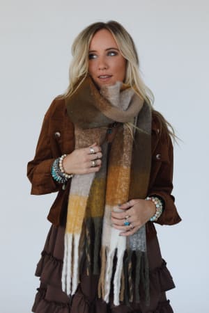 everest-cozy-plaid-scarf-mustard/Mustard