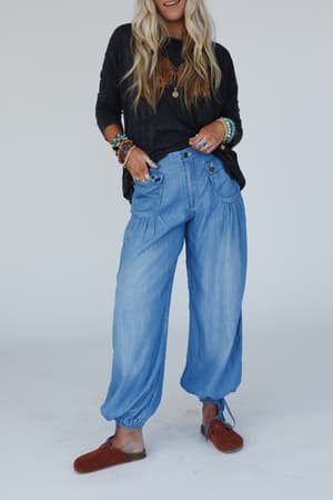 east-bay-loose-fit-cargo-jeans-blue-dark-wash/Blue Dark Wash