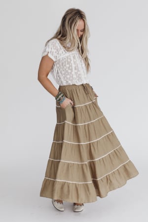 Mossy Grove Maxi Skirt: undefined