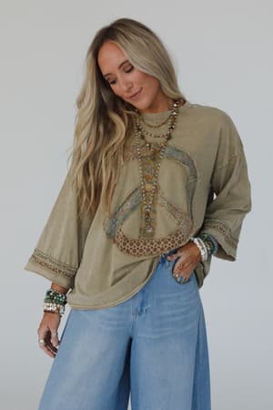 josephine-peace-patchwork-top-olive/Olive
