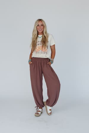 oceana-cinched-pants-mocha/Mocha