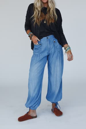 east-bay-loose-fit-cargo-jeans-blue-dark-wash/Blue Dark Wash