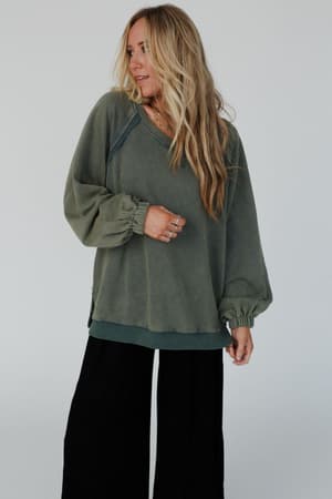 crossed-paths-sweatshirt-olive/Olive