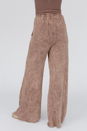 copy-of-relaxing-robin-wide-leg-pant-new-mocha/New Mocha