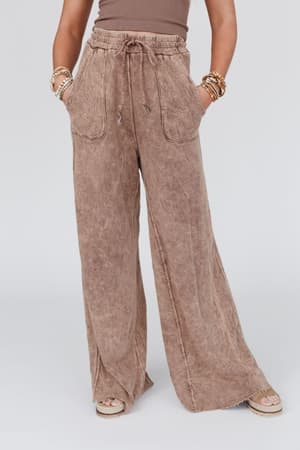 copy-of-relaxing-robin-wide-leg-pant-new-mocha/New Mocha