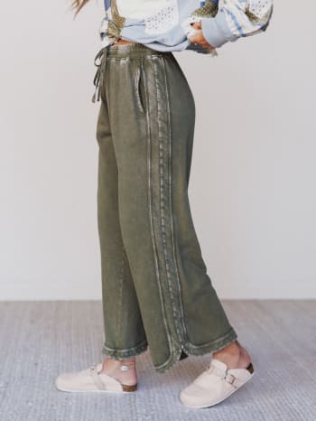 3bn-so-comfy-wide-leg-pant-olive/Olive