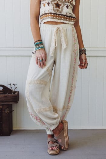floral-drift-embroidered-pants-natural/Beige